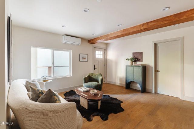 2612 Marathon St #1/4